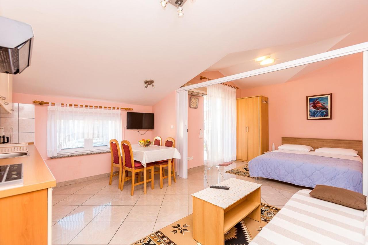 Vilic - Apartments Istriensonne Медулин Экстерьер фото